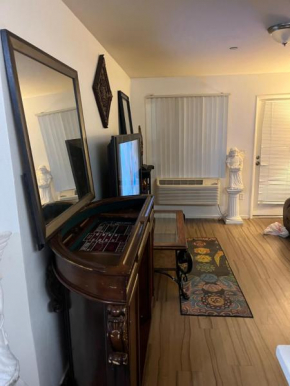 king Unique Affordable Private Room